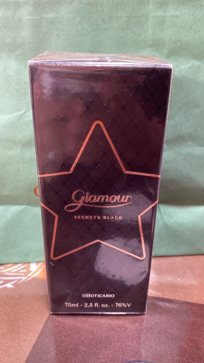 Glamour Secrets Black  75ml