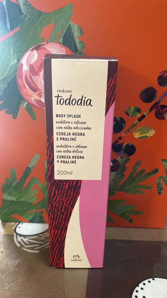 Natura Tododia Body Splash Cereja Negra e Praliné.